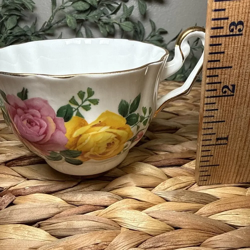 Crown Prince Bone China England Tea Cup Pink Yellow Roses Gold Trim Vintage READ